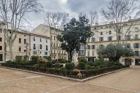 Square de la Couronne