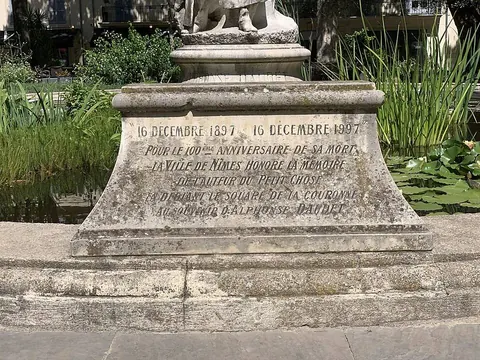 Square de la Couronne
