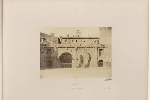 Porte d'Auguste