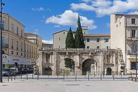 Porte d'Auguste