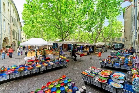 Uzès